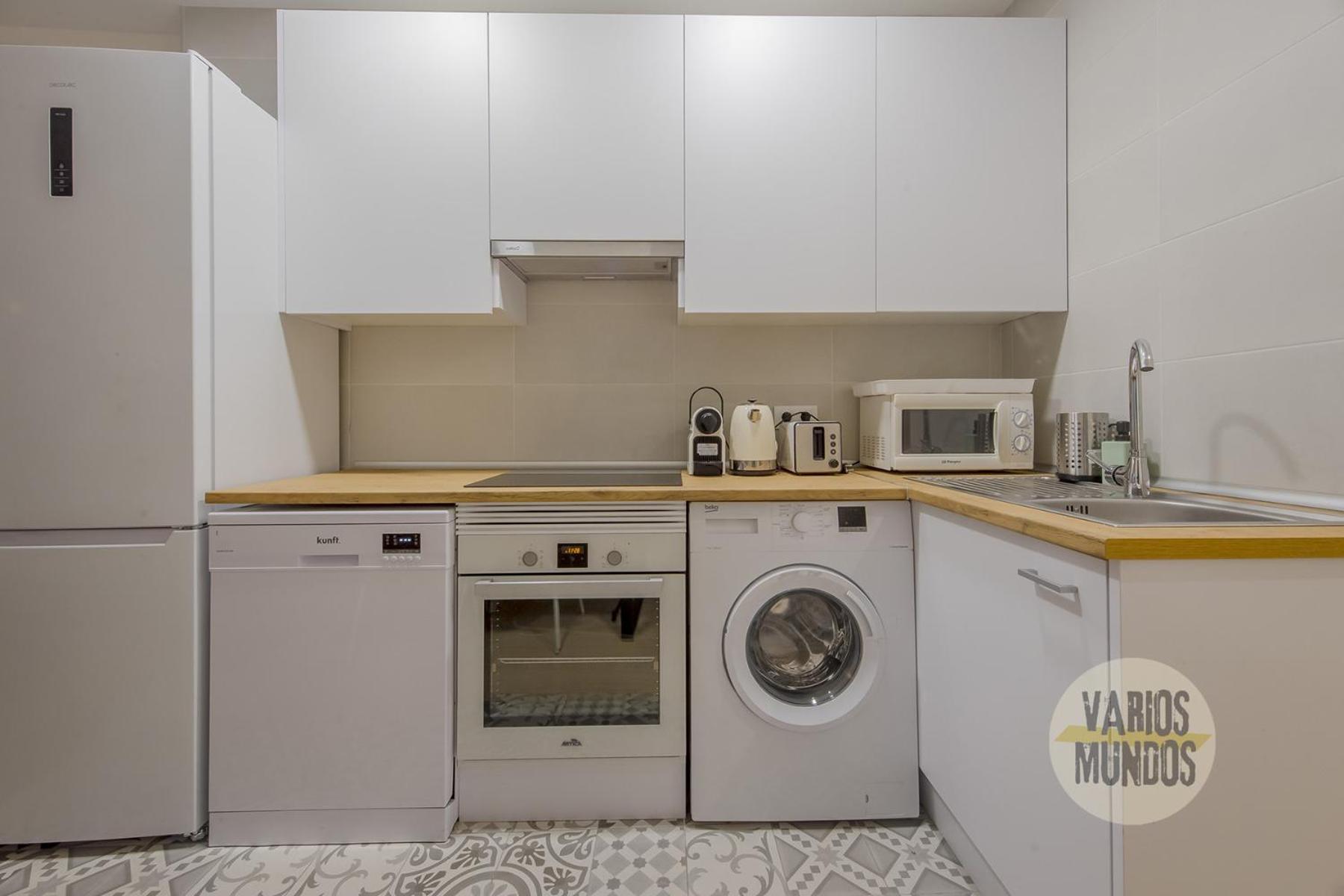 Downtown&New Apt Para 9Pax En La Plaza De Chueca Мадрид Экстерьер фото
